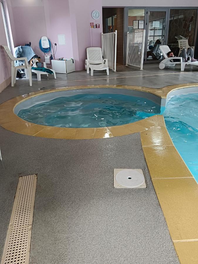 Apartament Luzval Duplex Avec Balcon Luz-Saint-Sauveur Zewnętrze zdjęcie